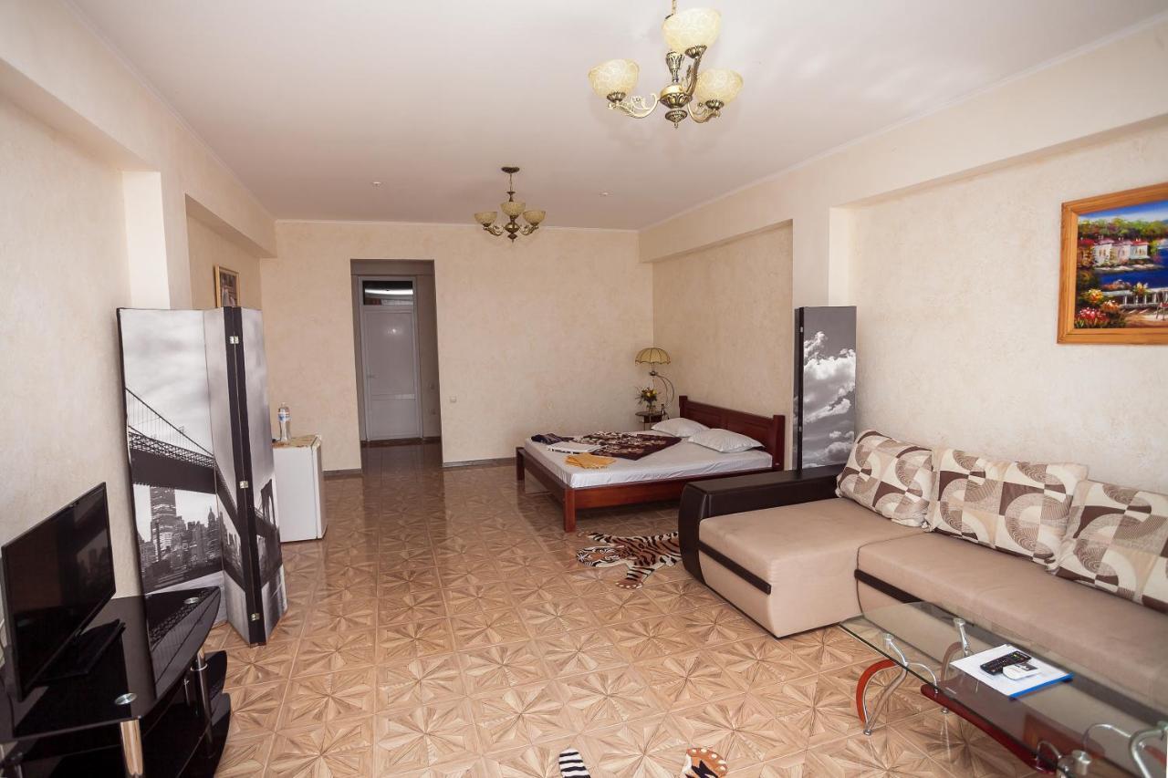 Hotel Natali Zatoka Zewnętrze zdjęcie